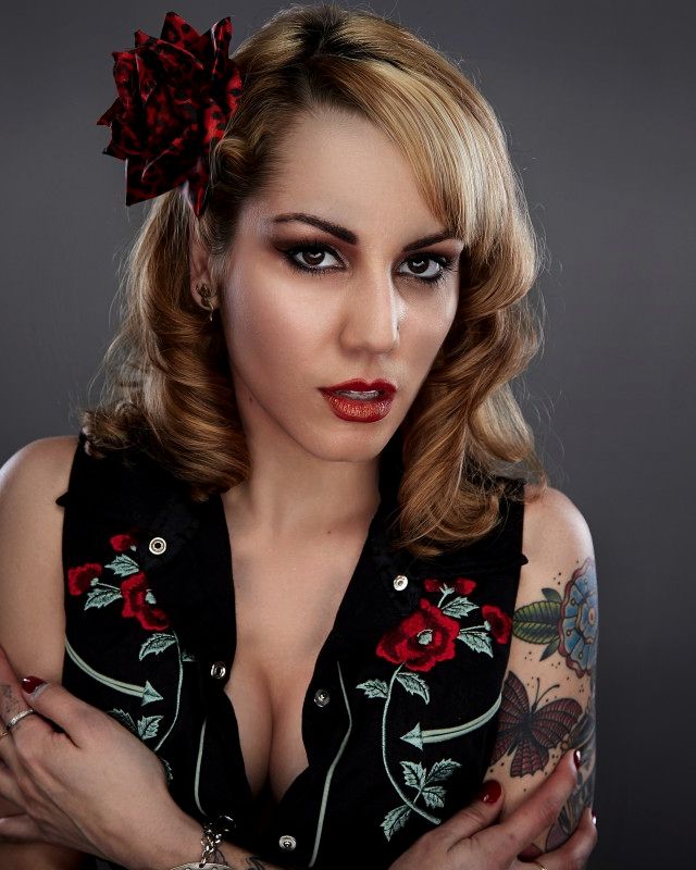 Portrait of Mara Vesh, neo-traditional tattoo artist